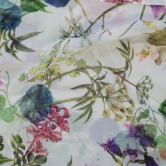 Shirt, size 38 EU, Mohito Brand Floral Blouse - Picture 3 of 5